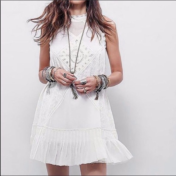 Free People Dresses & Skirts - Free People one lace dress